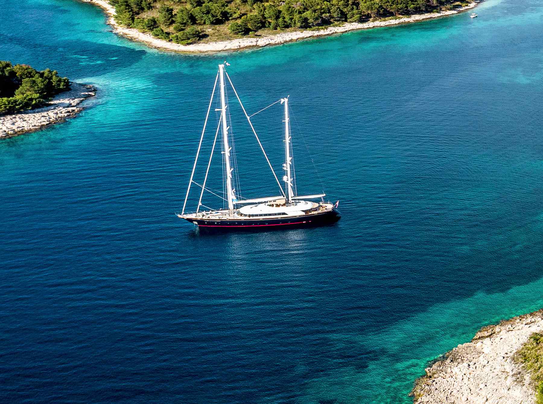 https://aqualogcharters.com/wp-content/uploads/2023/01/tab_image_08.jpg